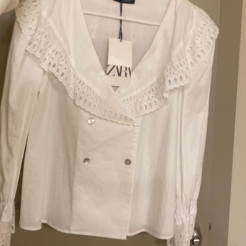 Zara top eyelet